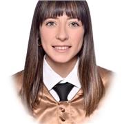 Me defino como una persona motivadora y creativa. Estoy abierta a cualquier persona que tenga ganas de aprender